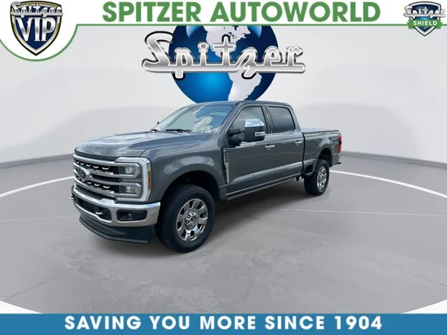 Used 2024 Gray Ford Lariat image 4
