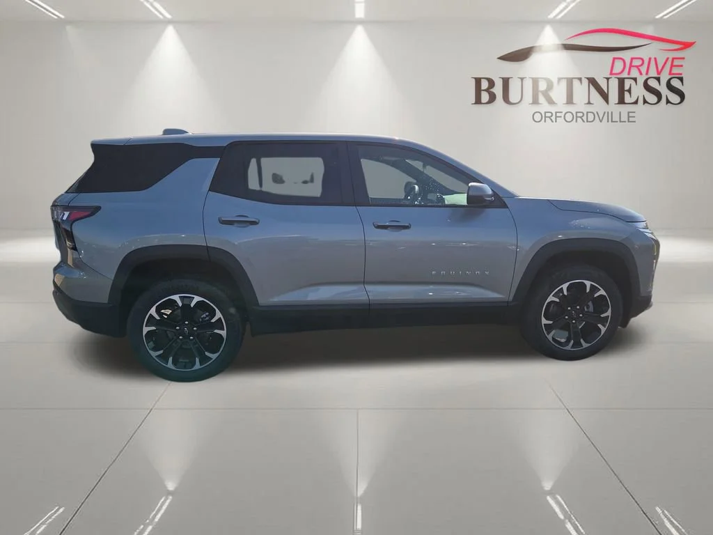 2026 Chevrolet Equinox LT - Photo 8