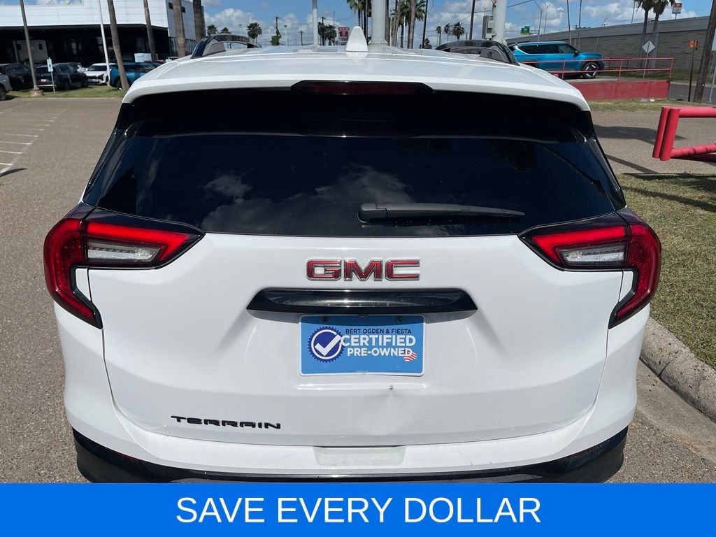 Used 2024 White GMC SLE image 5