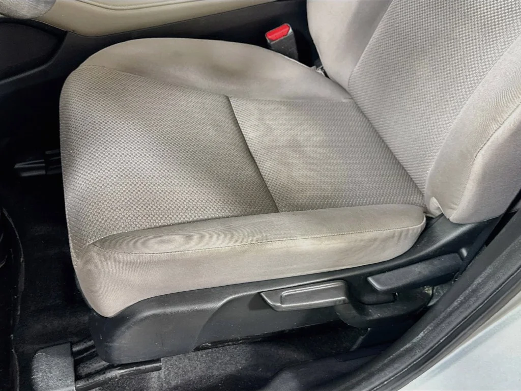 Used 2016 Silver Honda EX image 23