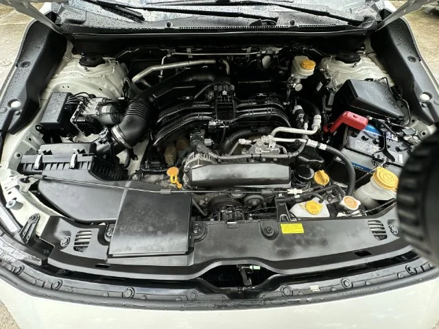 Certified Used 2022 White Subaru Limited image 27