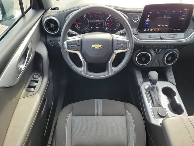 2025 Chevrolet Blazer 2LT - Photo 15