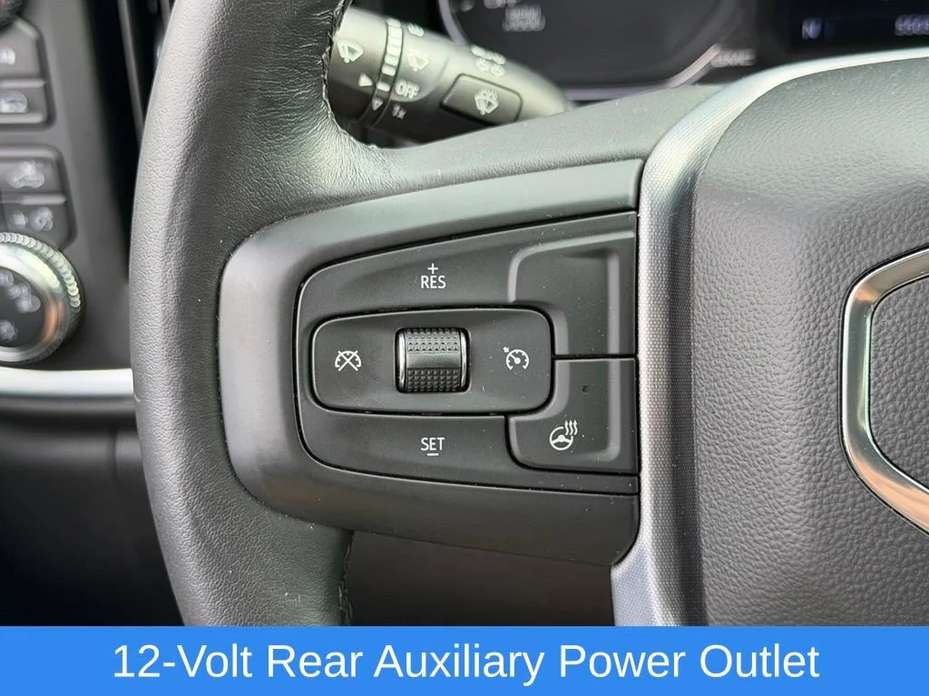Used 2022 Onyx Black GMC Elevation image 33