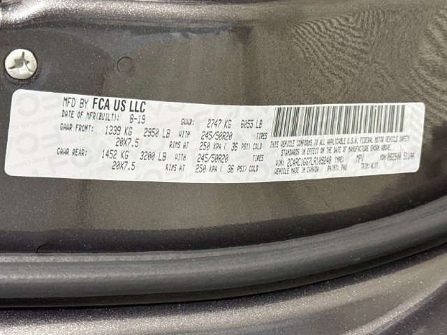 Used 2020 Gray Chrysler Limited image 33