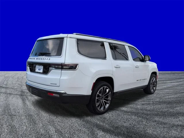 Certified Used 2022 Bright White Clearcoat Jeep Series III image 4