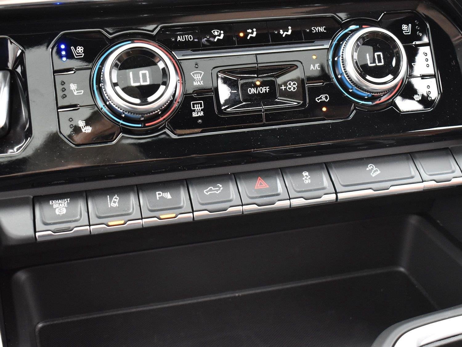 Used 2025 Sterling Metallic GMC Denali Ultimate image 26