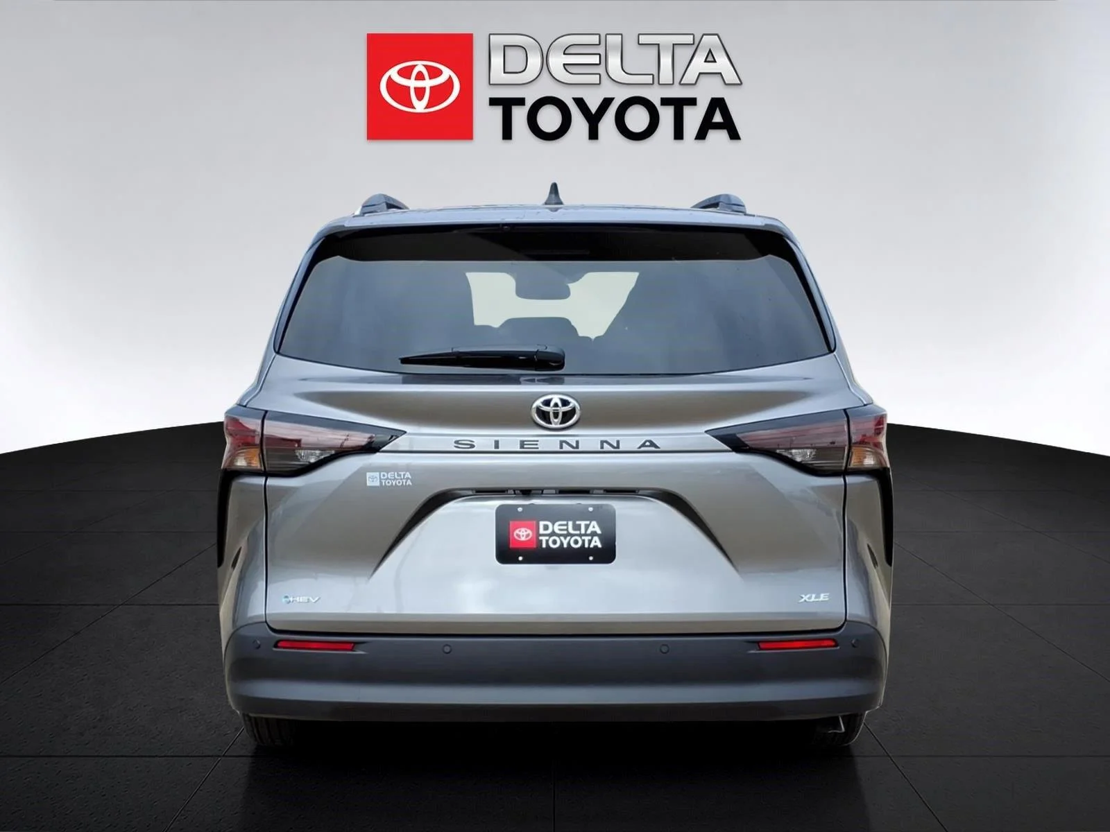 New 2026 Heavy Metal Toyota XLE image 4
