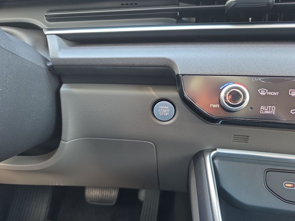 New 2026 Aurora Black Pearl Kia EX image 23