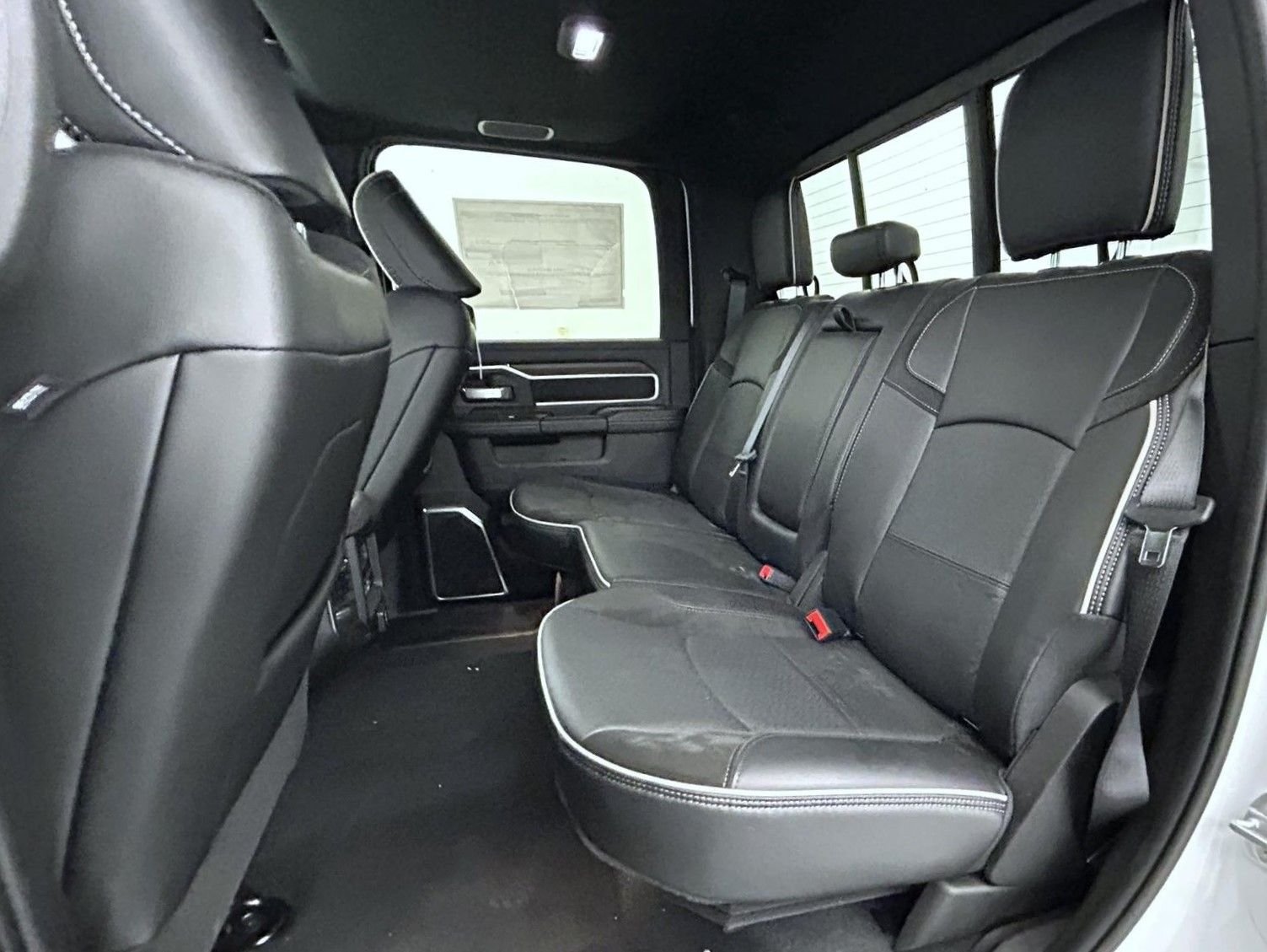 2025 RAM 2500 Laramie - Photo 19