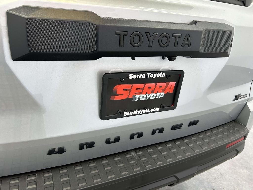 Used 2026  Toyota SR5 image 12