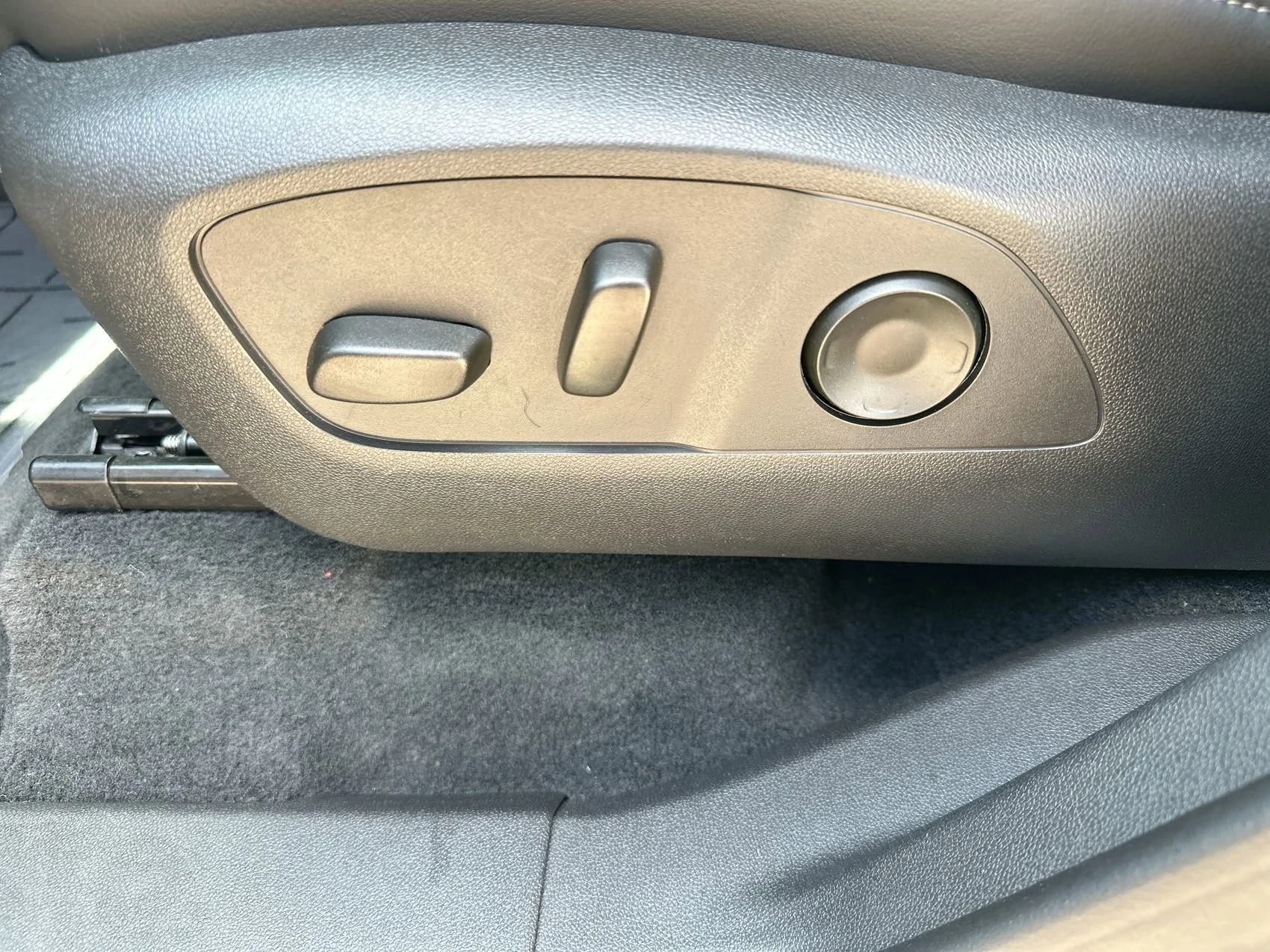 Used 2026 Moonstone Gray Metallic Buick Preferred image 12