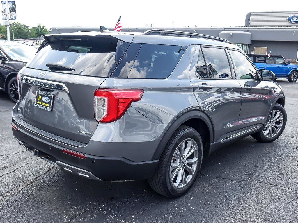 Used 2023 Gray Metallic Ford XLT image 10