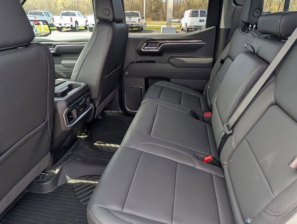 2026 Chevrolet Silverado 1500 LTZ - Photo 6