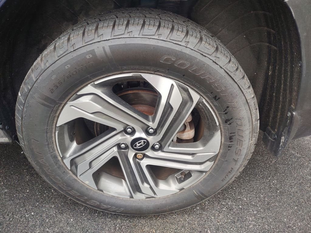 Used 2023 Blue Hyundai SEL image 10