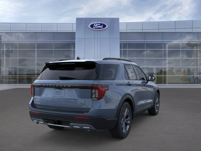New 2026 Vapor Blue Metallic Ford Active image 8