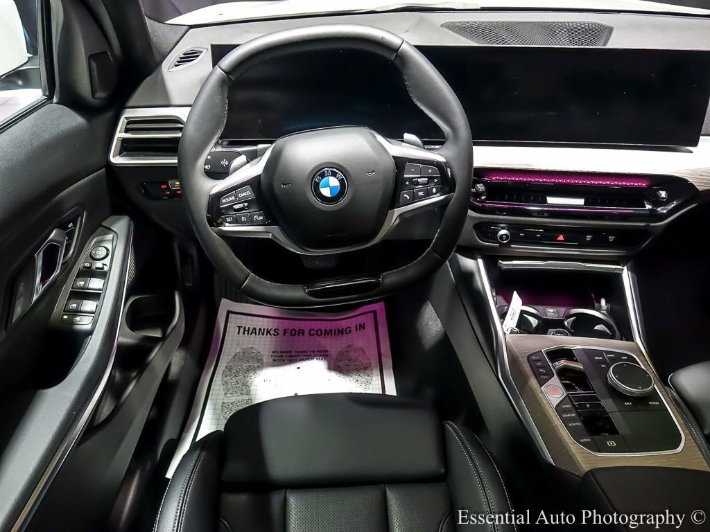 2025 BMW 3 Series 330i - Photo 18