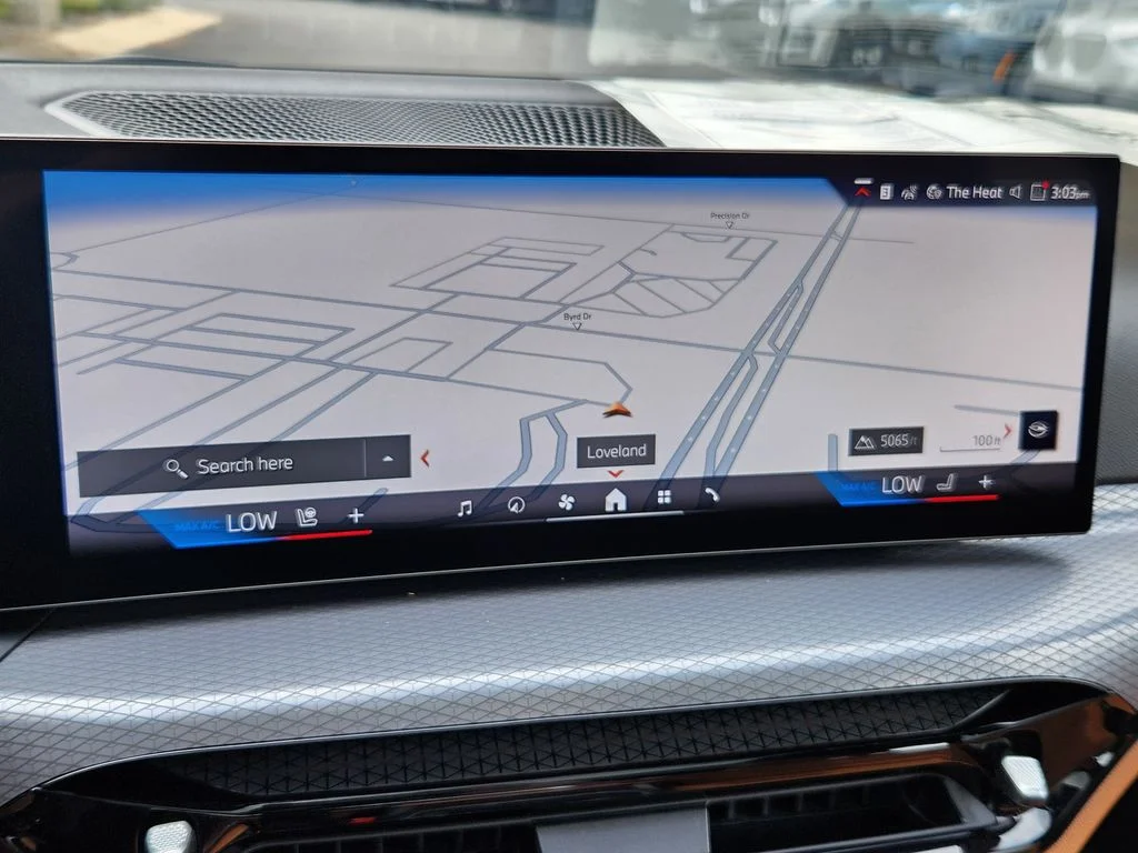 New 2026 Alpine White BMW 330i xDrive image 13