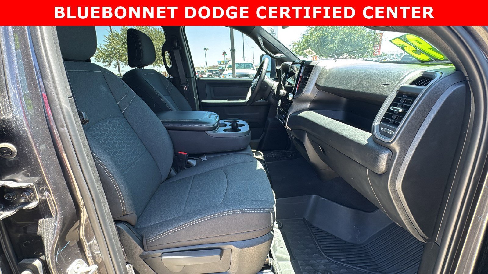 Used 2025 Granite Crystal Metallic Clearcoat Ram Tradesman image 26