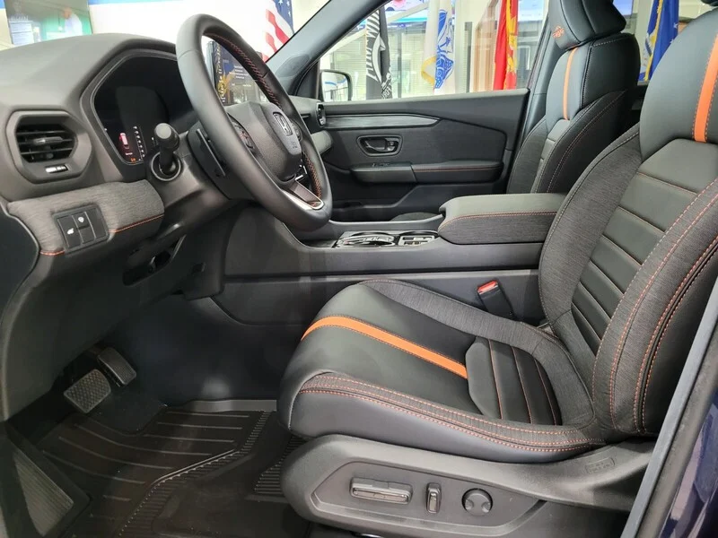 New 2026 Obsidian Blue Pearl Honda TRAILSPORT AWD image 7