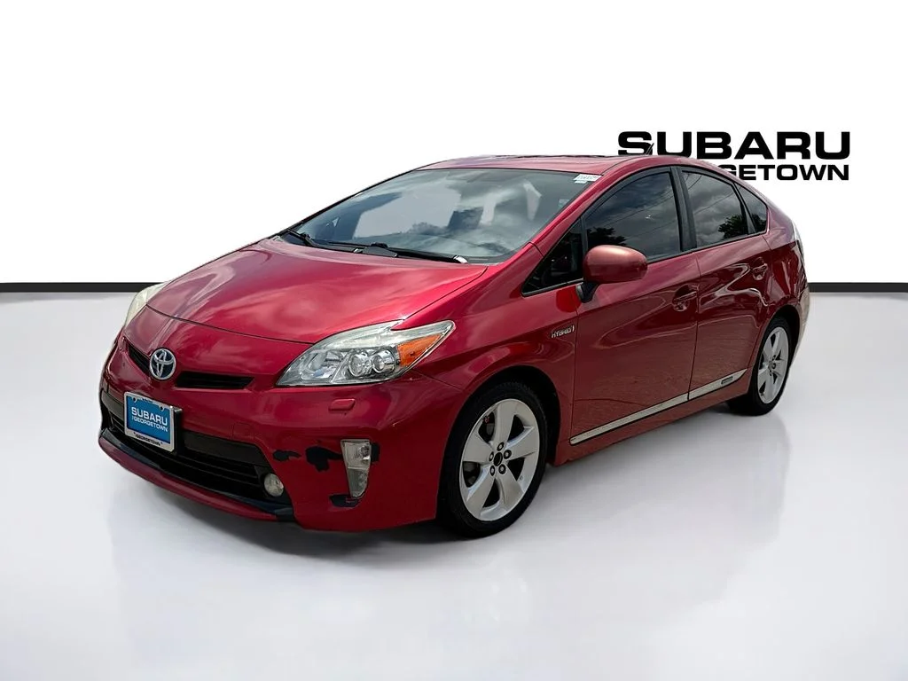 Used 2014 Red Toyota Five image 3