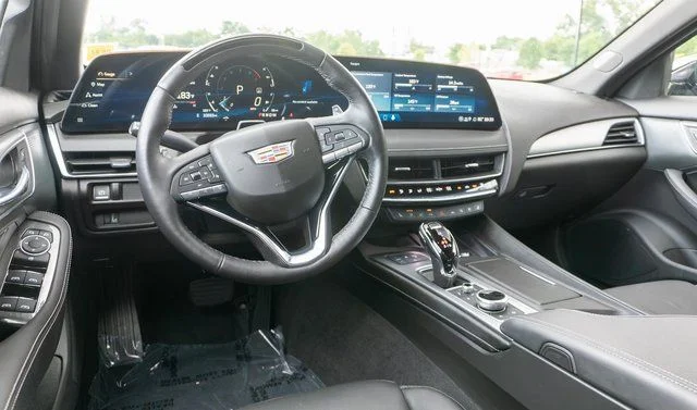 Used 2025 Black Cadillac Premium Luxury image 13