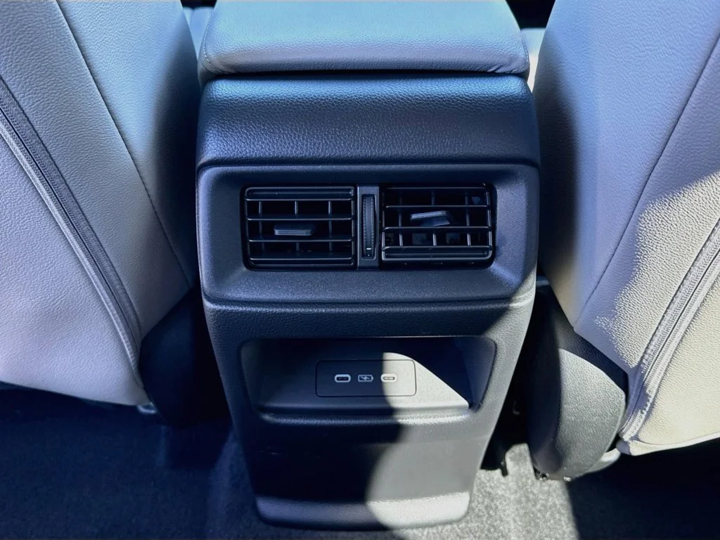 New 2027 Platinum White Pearl Honda EX-L image 30