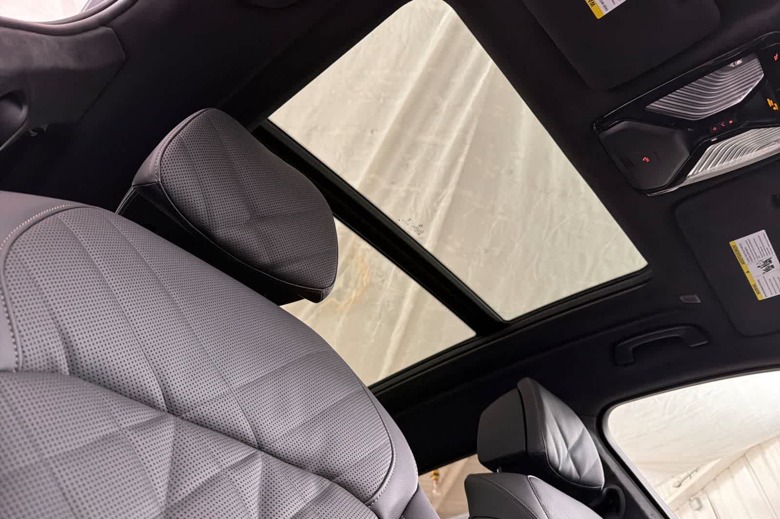 New 2027 Black Sapphire Metallic BMW xDrive40i image 17