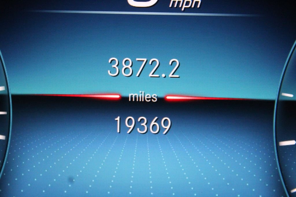 Certified Used 2023 Blue Mercedes-Benz GLB 250 image 21