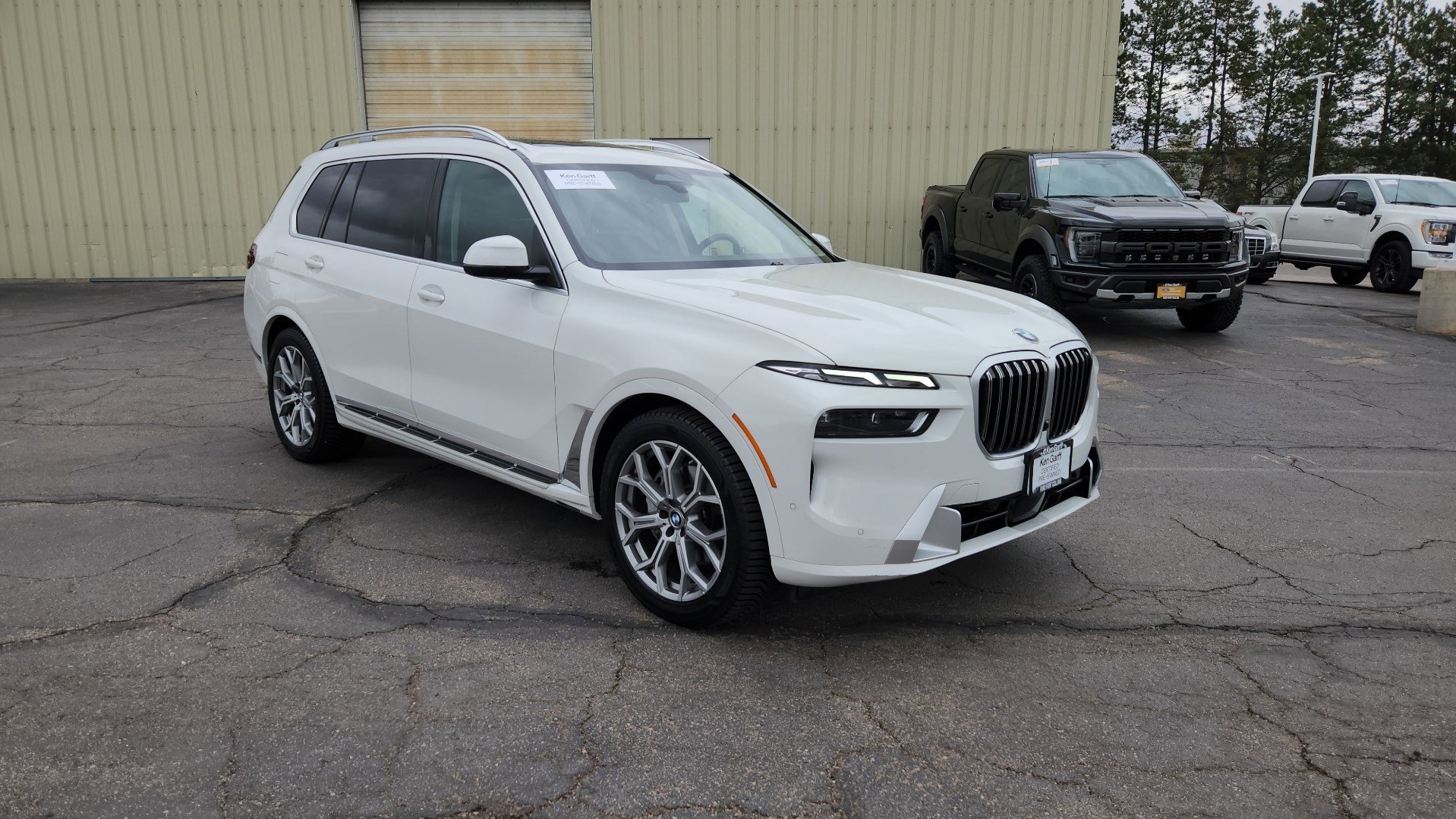 Used 2025 Alpine White BMW xDrive40i image 20