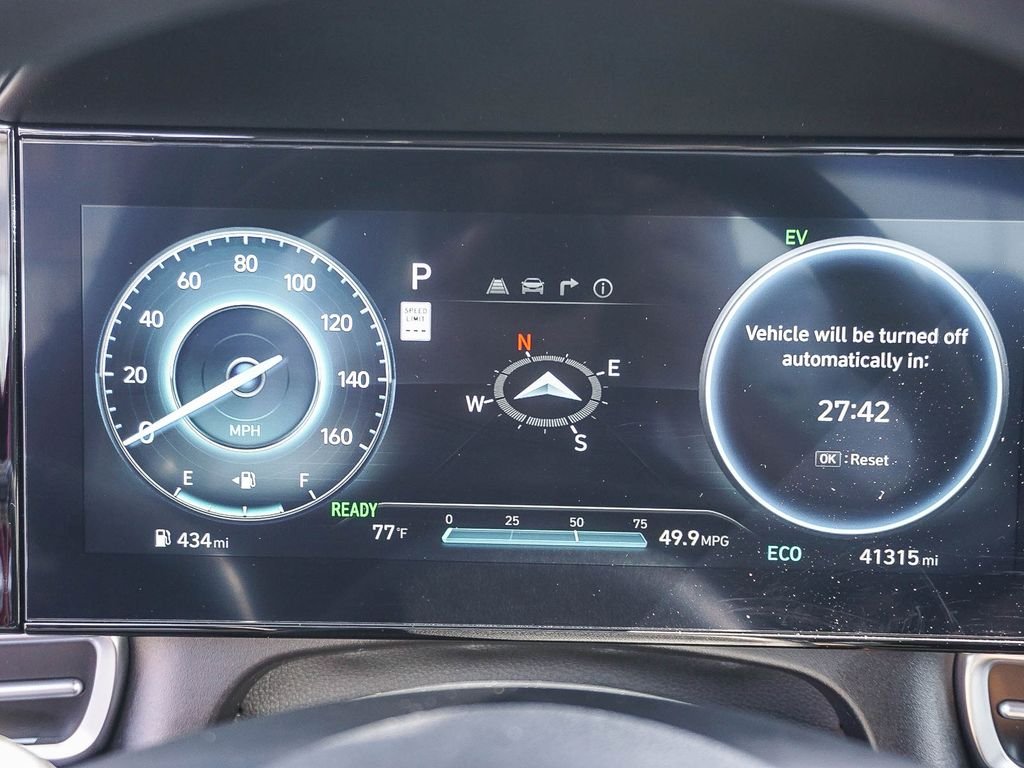 Used 2024 Red Hyundai Blue image 21