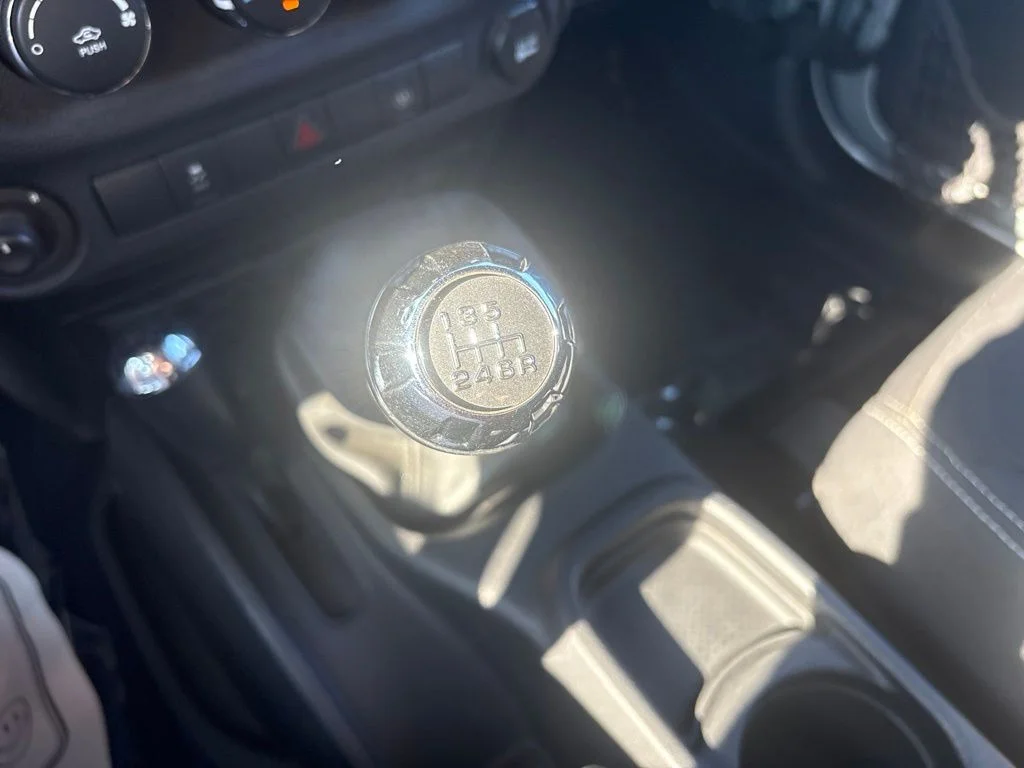 Used 2015 Silver Jeep Rubicon image 14