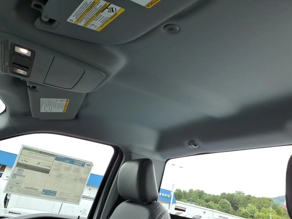 New 2026 Oxford White Ford F-350® XL image 7