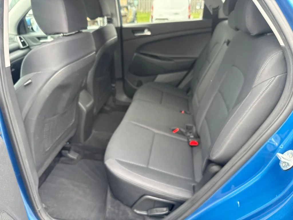 Used 2020 Aqua Blue Hyundai Value image 29
