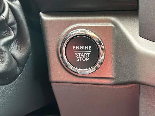 Used 2025 White Ford XLT image 29
