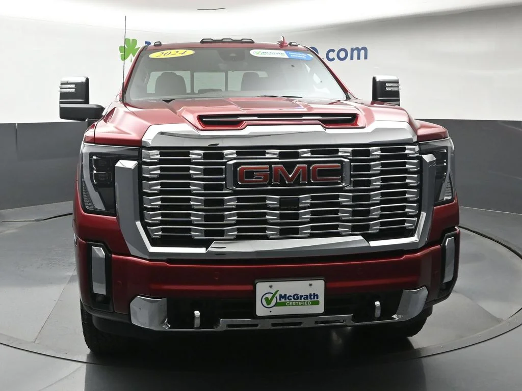 Used 2024 Red GMC Denali image 6