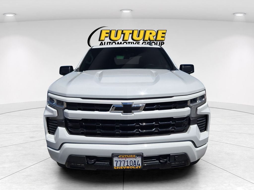 Used 2024 White Chevrolet RST image 2