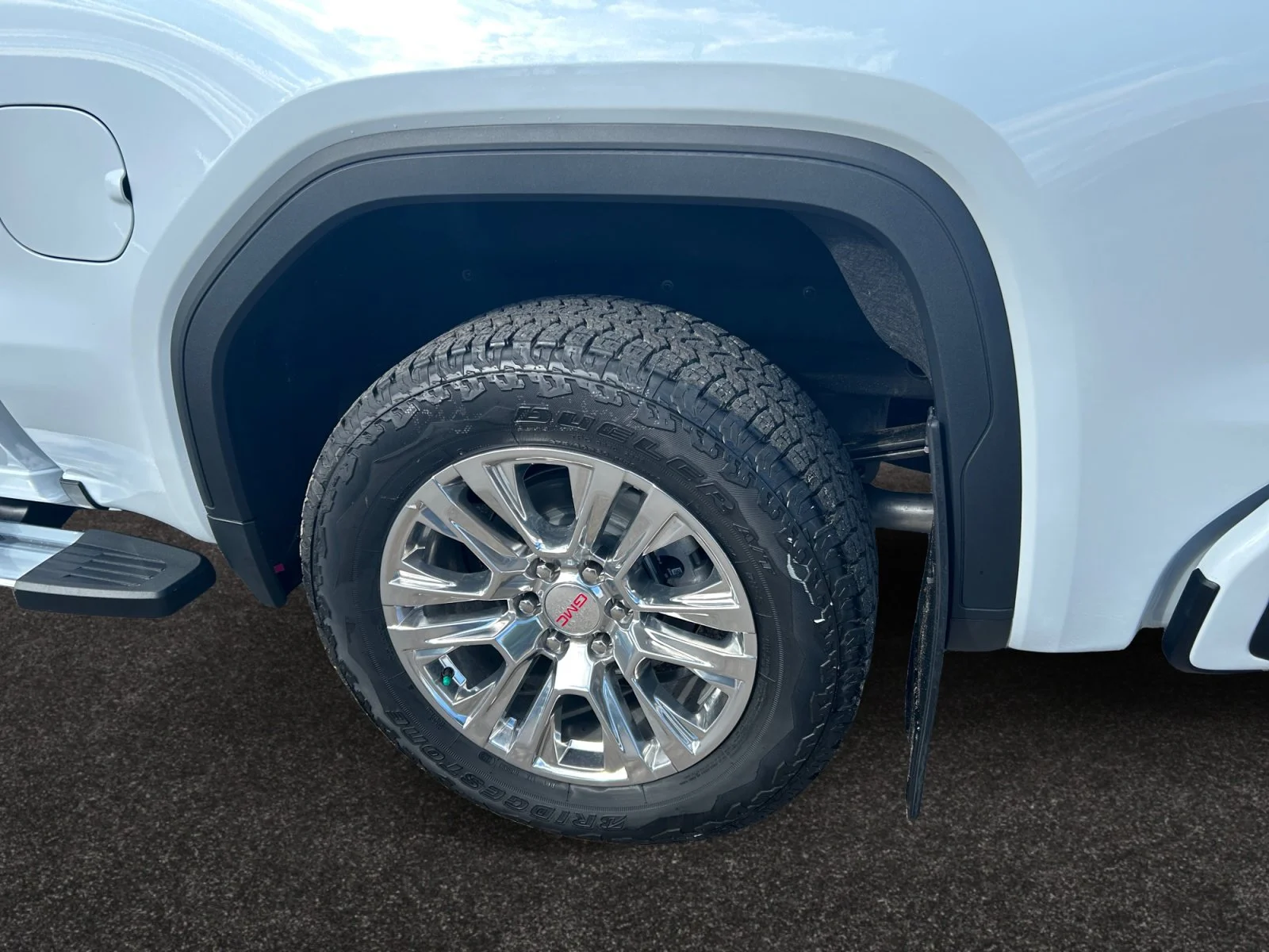 New 2026 Glacier White Tricoat GMC Denali image 9
