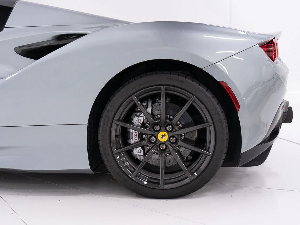 Used 2023 Grigio Titanio Metallic Ferrari  image 46