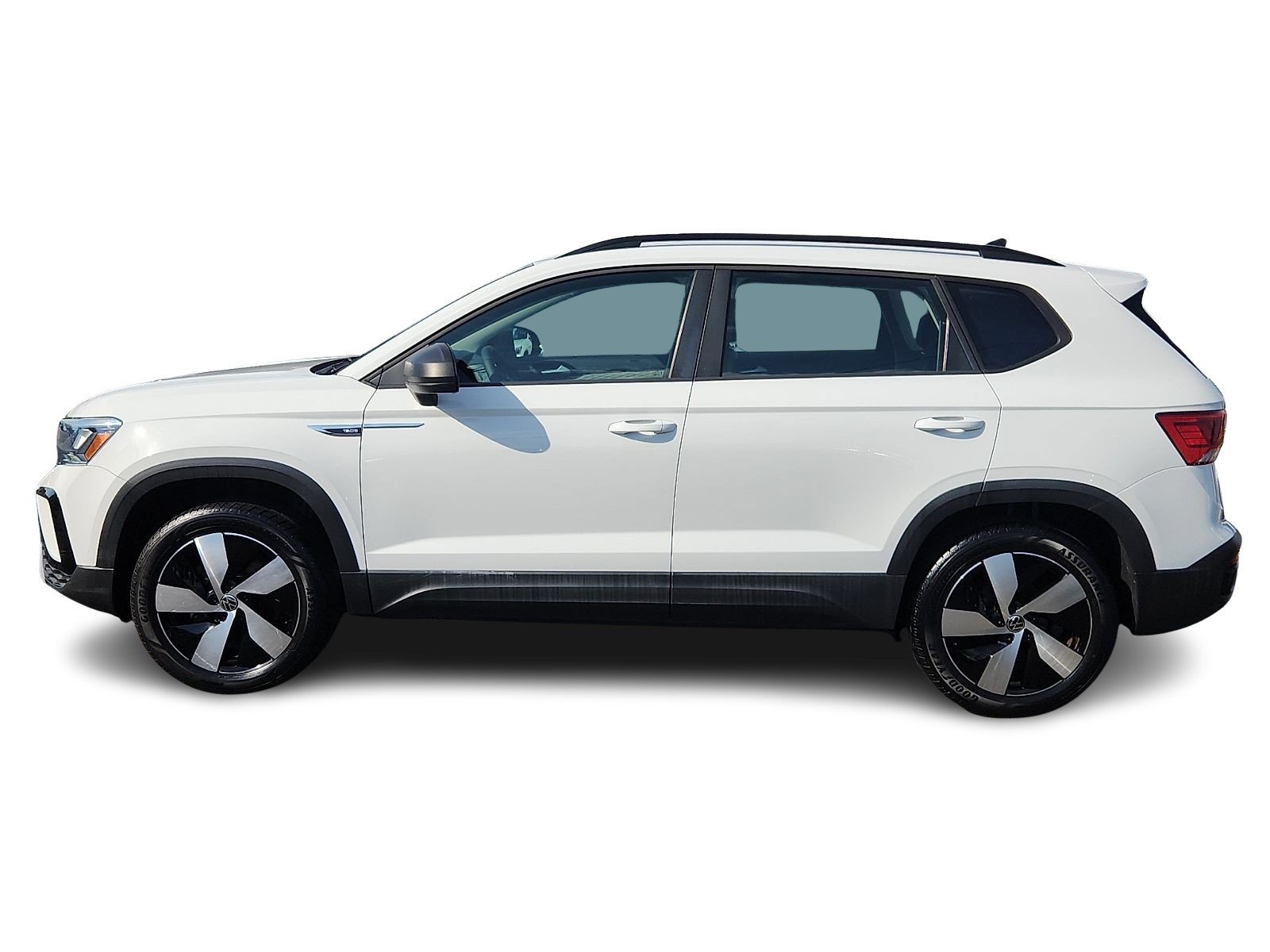 Used 2023 Pure White   0Q0q Volkswagen S image 7