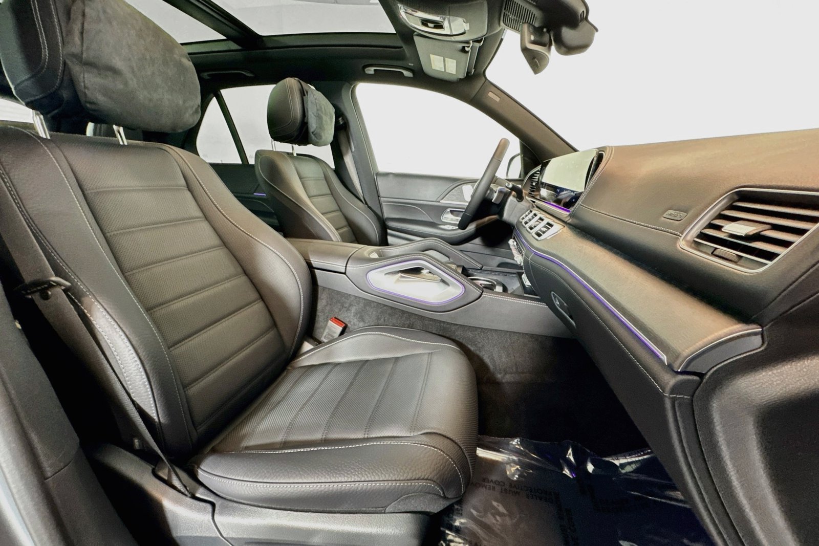 New 2026 Selenite Grey Metallic Mercedes-Benz GLE 580 image 26