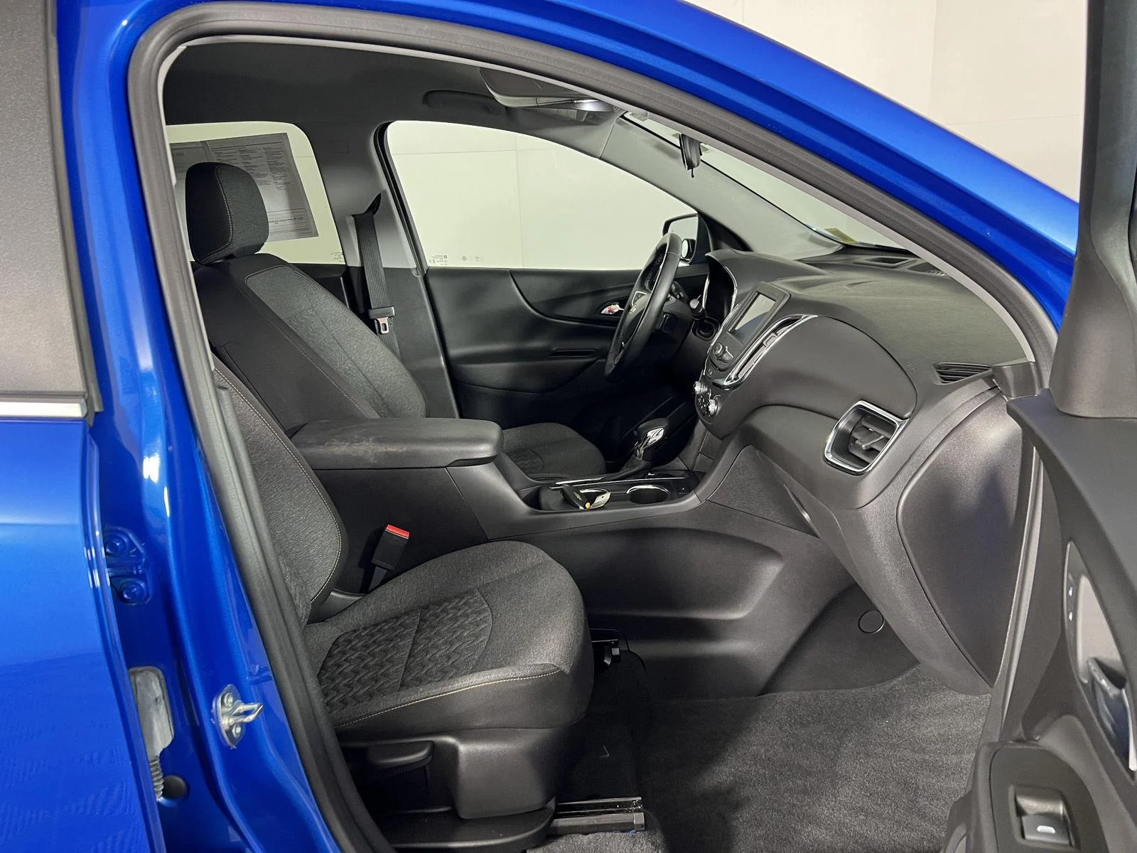 Used 2024 Riptide Blue Metallic Chevrolet LT image 13