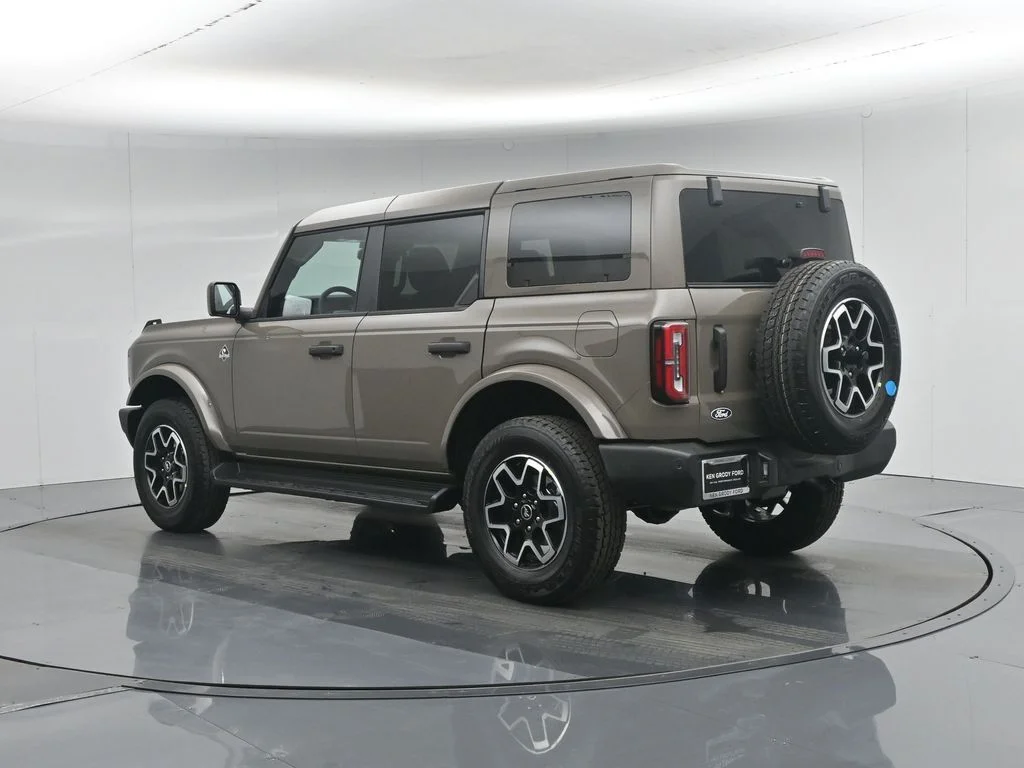 New 2026 Marsh Gray Ford Outer Banks image 25