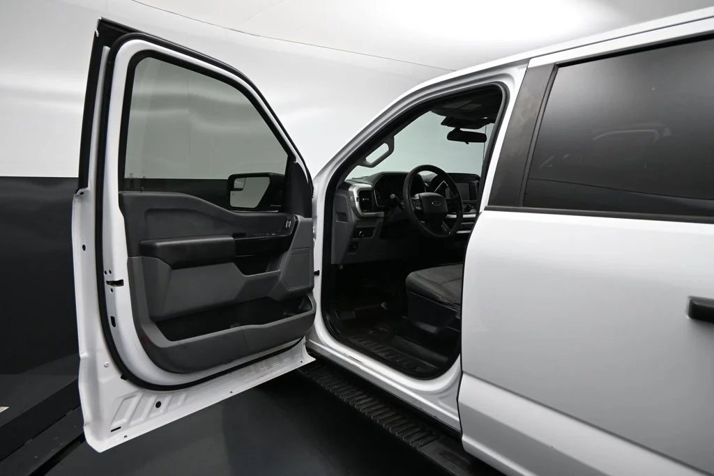 Used 2021 White Ford XL image 8