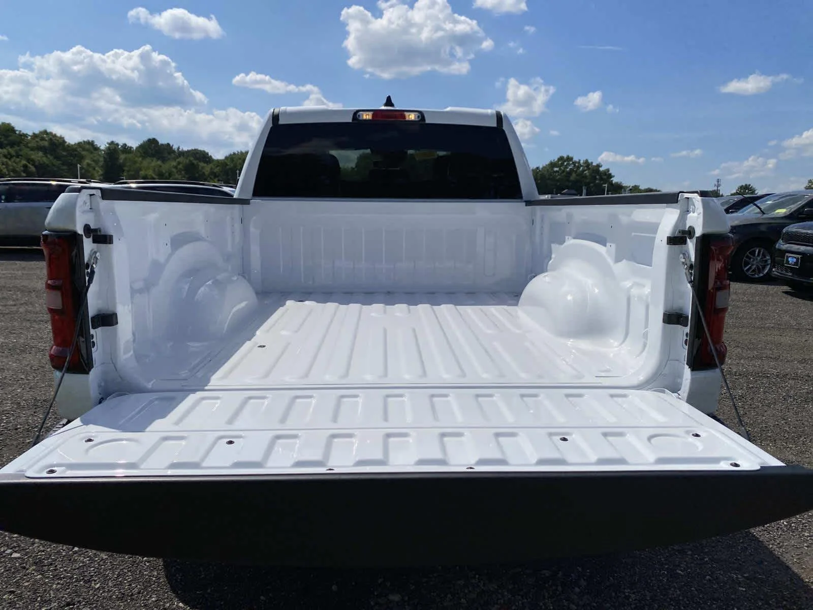 New 2026 Bright White Clearcoat Ram Tradesman image 5