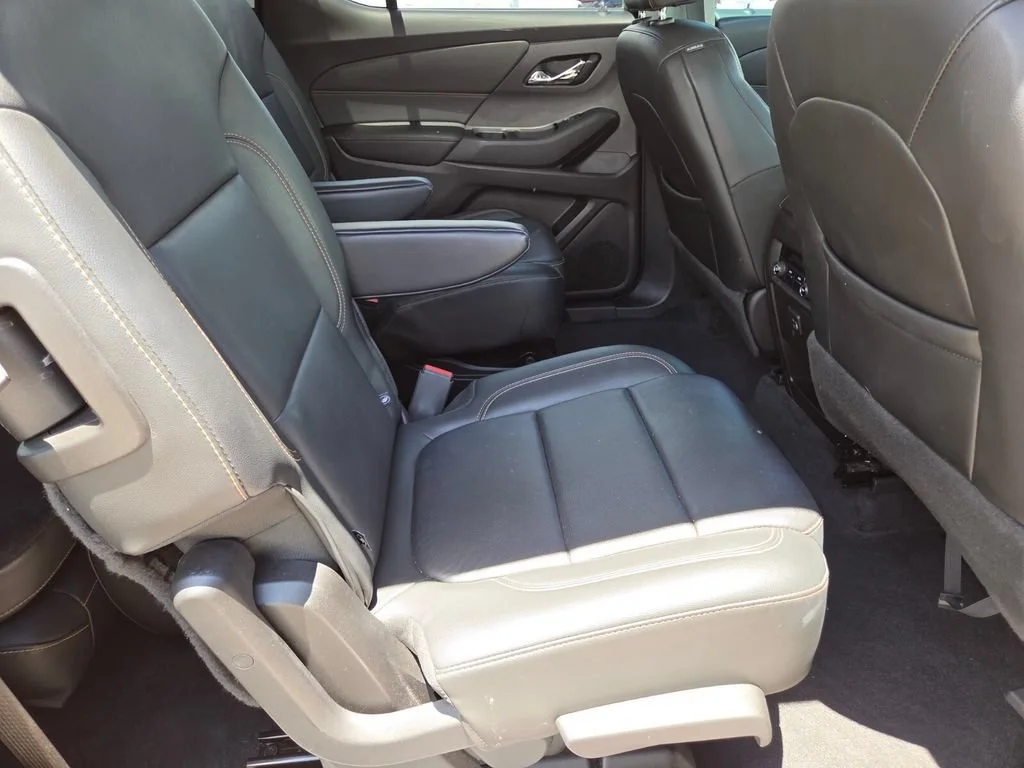 Used 2019 Cajun Red Tintcoat Chevrolet LT Leather image 18