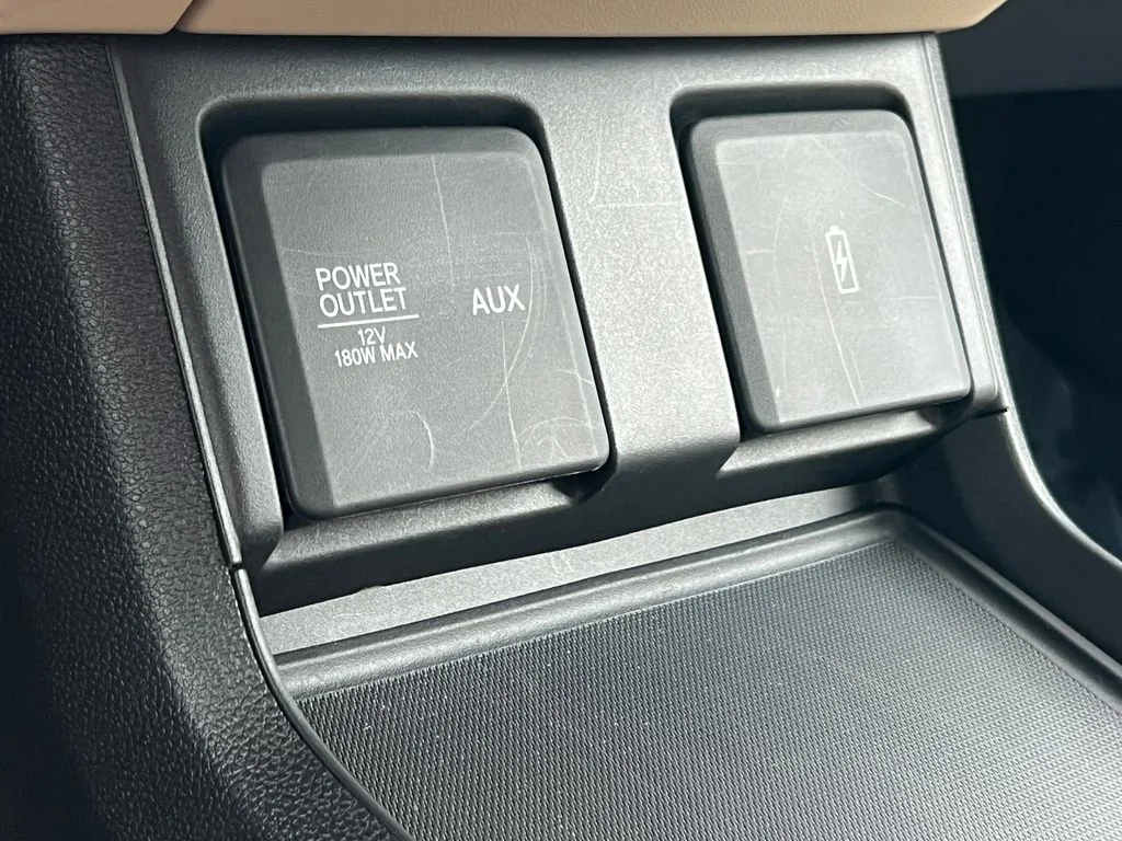 Used 2021 White Acura Technology Package image 31