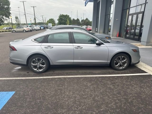 Certified Used 2023 Lunar Silver Metallic Honda EX-L image 2