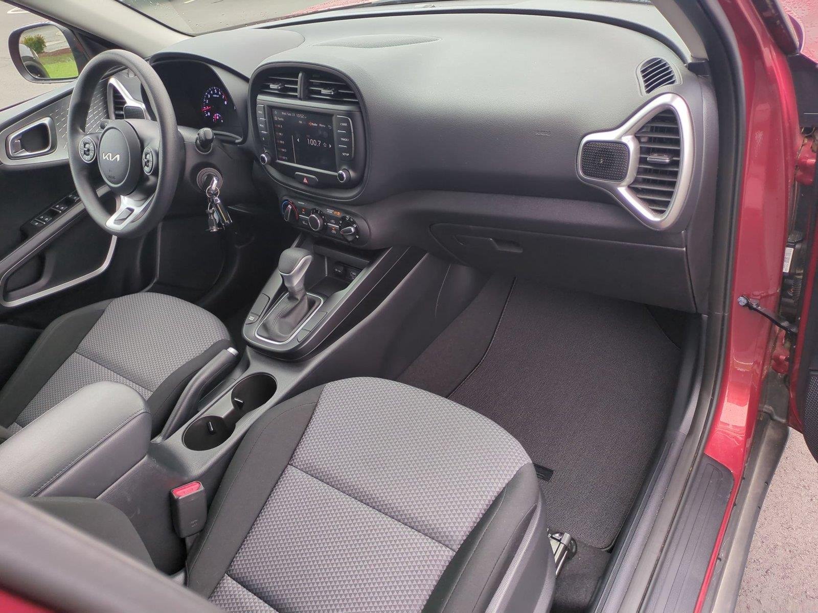 Used 2022 Mars Orange Kia LX image 35