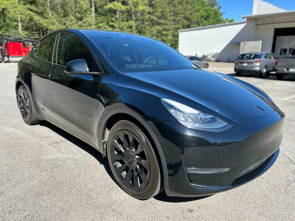2023 Tesla Model Y Long Range Dual Motor All-Wheel Drive's photo