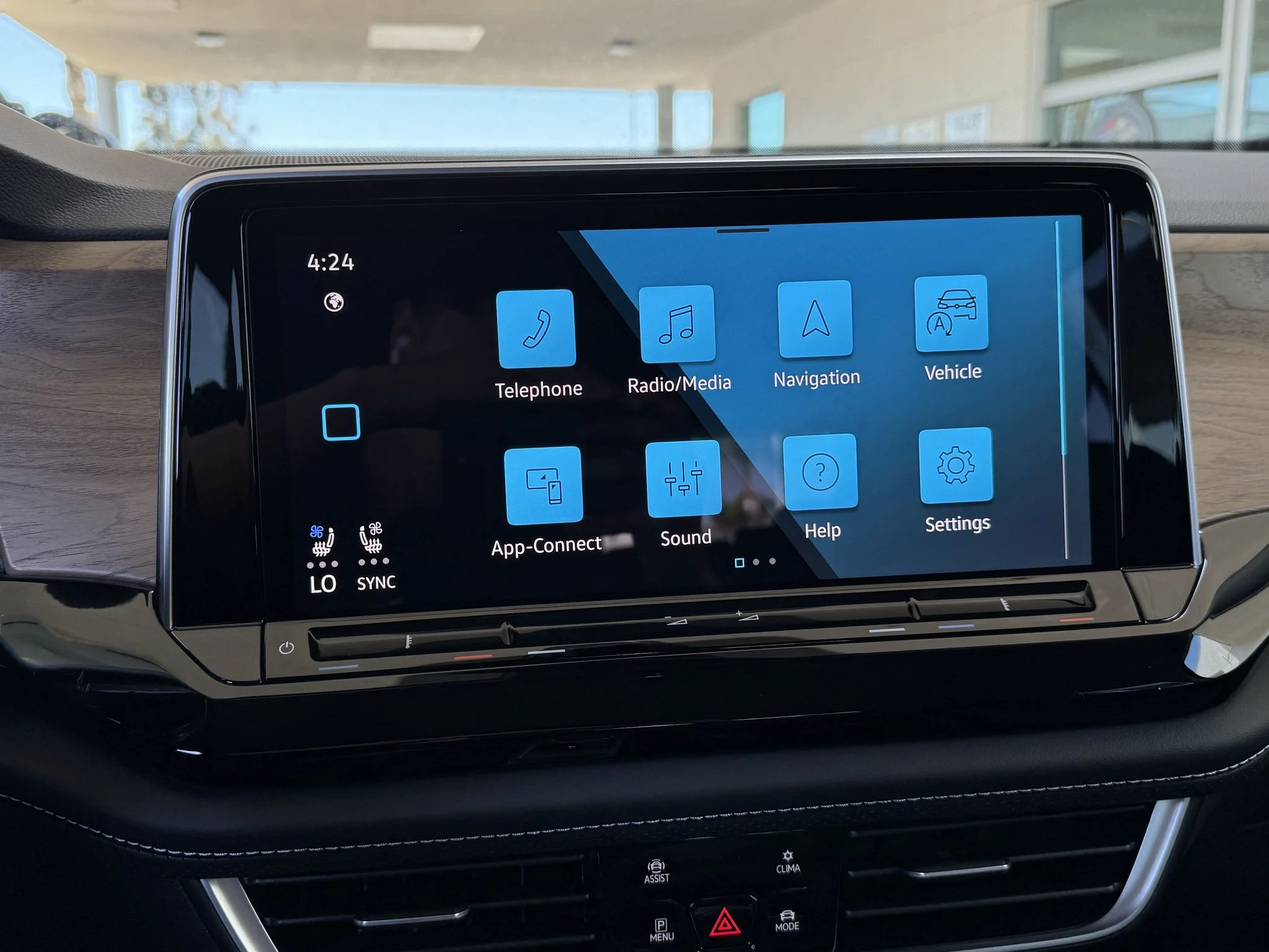 New 2026 Deep Black Pearl Volkswagen 2.0T SE w/Technology image 21